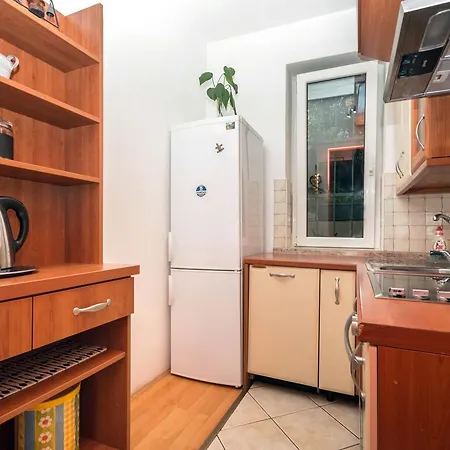 Apartment Leo Apartment *