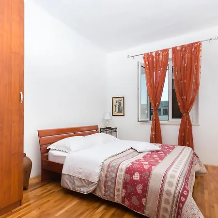 Leo Апартаменты Сплит