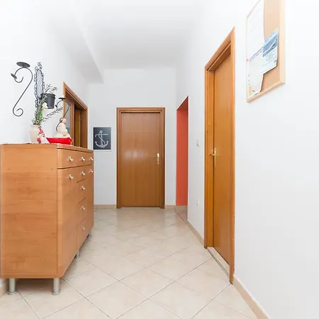 Апартаменты Leo